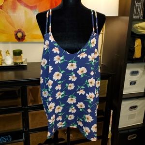 NWT Navy Floral Racerback Tank 2XL